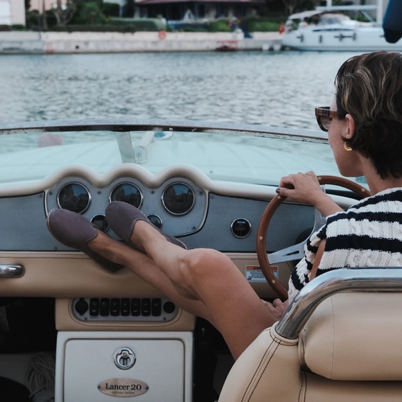 Charix Suede Slip On Shoes - NEW - Picture 5 of 5